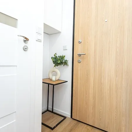 Gym & Sauna & Netflix Wiktoryn By Complete House * Warschau